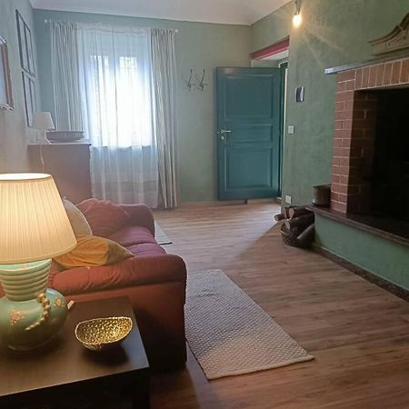 Casa Relax Immersa Nel Verde Della Natura Casalborgone 外观 照片
