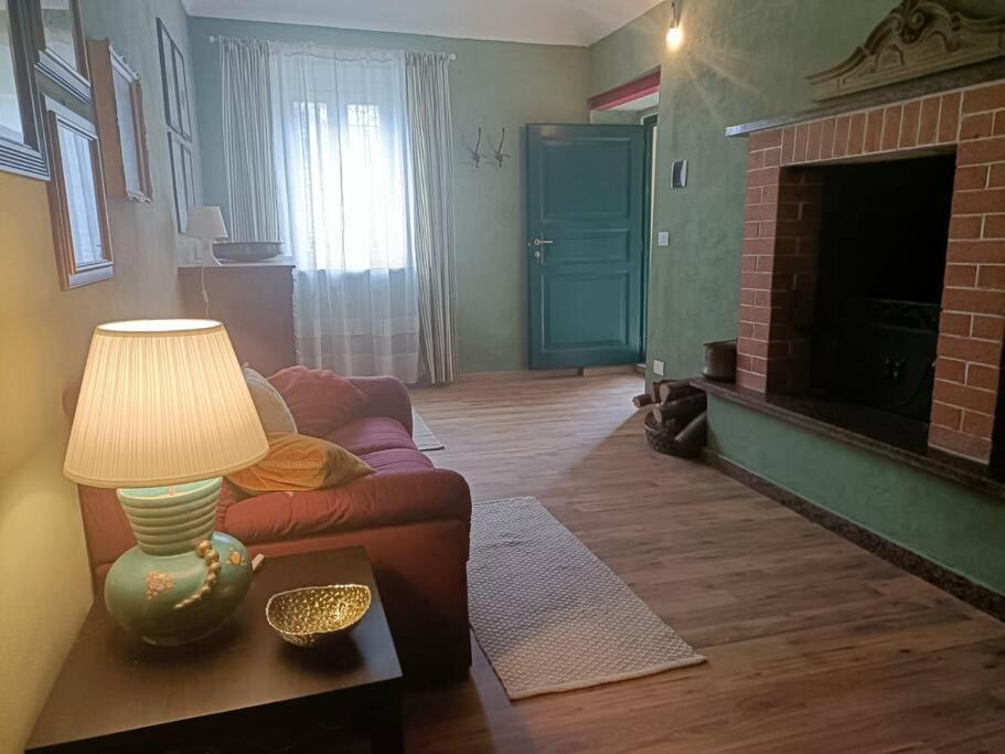 Casa Relax Immersa Nel Verde Della Natura Casalborgone 外观 照片