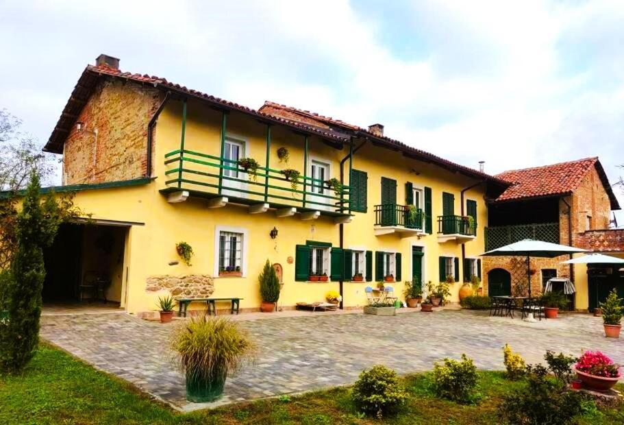 Casa Relax Immersa Nel Verde Della Natura Casalborgone 外观 照片