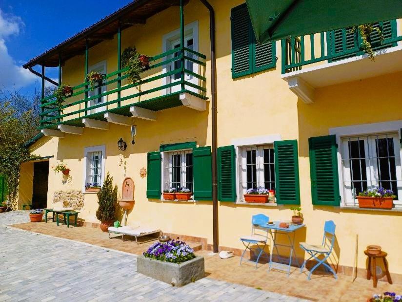 Casa Relax Immersa Nel Verde Della Natura Casalborgone 外观 照片