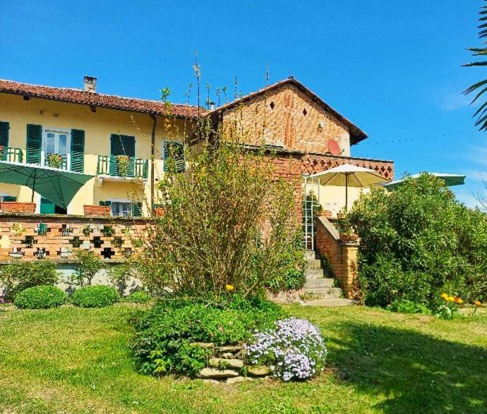Casa Relax Immersa Nel Verde Della Natura Casalborgone 外观 照片
